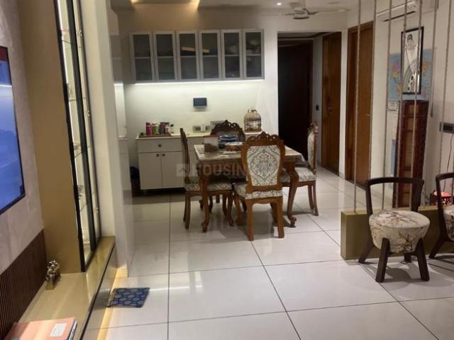 4 BHK Apartment in Vastrapur for rent Ahmedabad. The reference number is 20662418