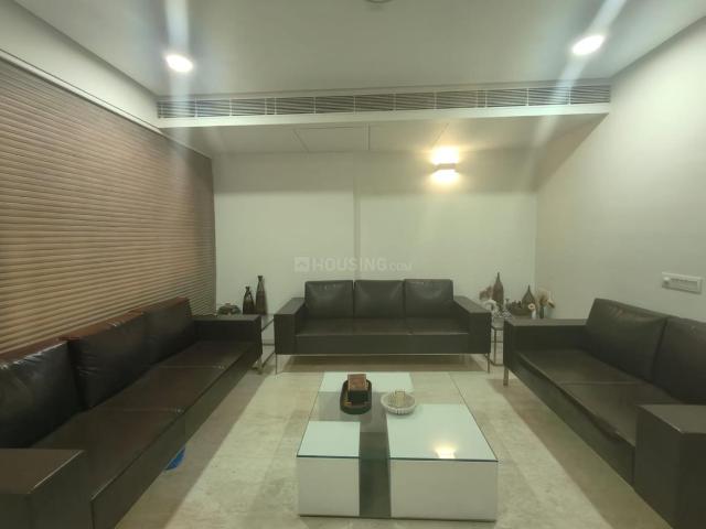 4 BHK Apartment in Vastrapur for resale Ahmedabad. The reference number is 20289858
