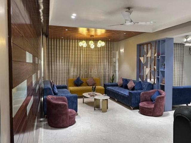 4 BHK Apartment in Vastrapur for resale Ahmedabad. The reference number is 20354825