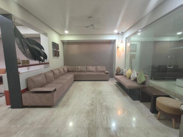 4 BHK Apartment in Vastrapur for resale Ahmedabad. The reference number is 20517673