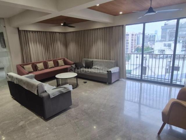 4 BHK Apartment in Vastrapur for resale Ahmedabad. The reference number is 20618219