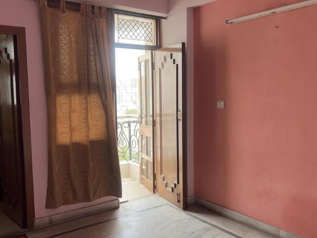 4 BHK Apartment in Vasundhara for resale Ghaziabad. The reference number is 20425379