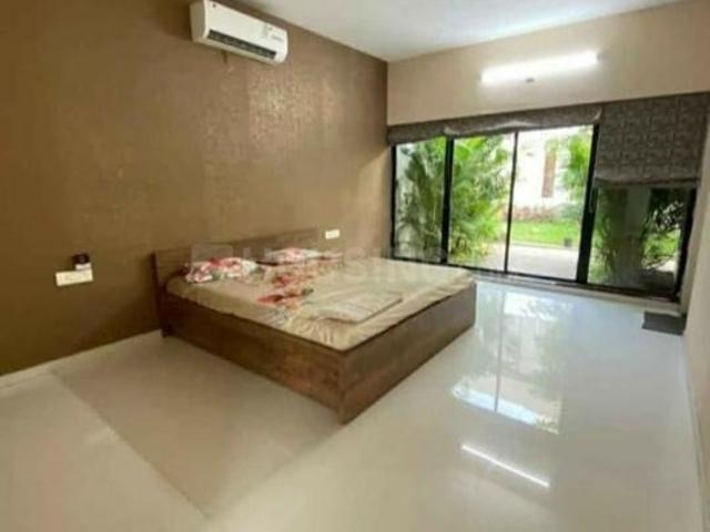 4 BHK Apartment in Vesu for rent Surat. The reference number is 13468776