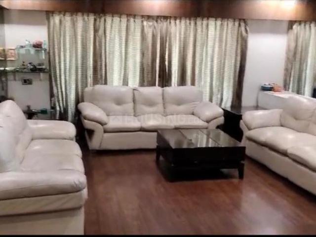 4 BHK Apartment in Vesu for rent Surat. The reference number is 13404362