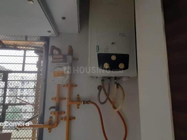 4 BHK Apartment in Vesu for rent Surat. The reference number is 17870157