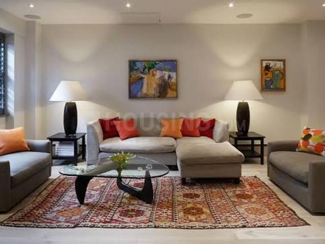 4 BHK Apartment in Vile Parle West for resale Mumbai. The reference number is 20794429