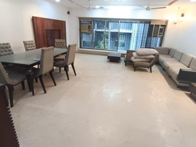 4 BHK Apartment in Vile Parle West for resale Mumbai. The reference number is 20923033