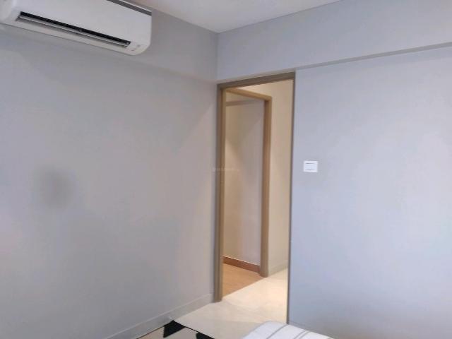 4 BHK Apartment in Vile Parle East for resale Mumbai. The reference number is 19369185