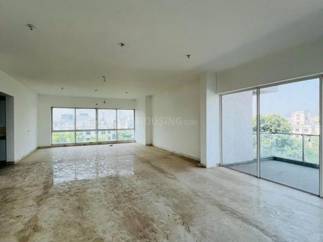 4 BHK Apartment in Viman Nagar for resale Pune. The reference number is 17739133