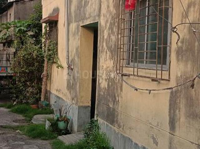 4 BHK Apartment in VIP Nagar for resale Kolkata. The reference number is 19734225