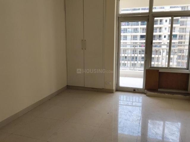 4 BHK Apartment in Vishnu Garden for rent New Delhi. The reference number is 17407034