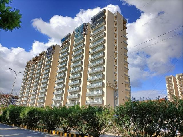 4 BHK Apartment in Vrindavan Yojana for rent Lucknow. The reference number is 16338168