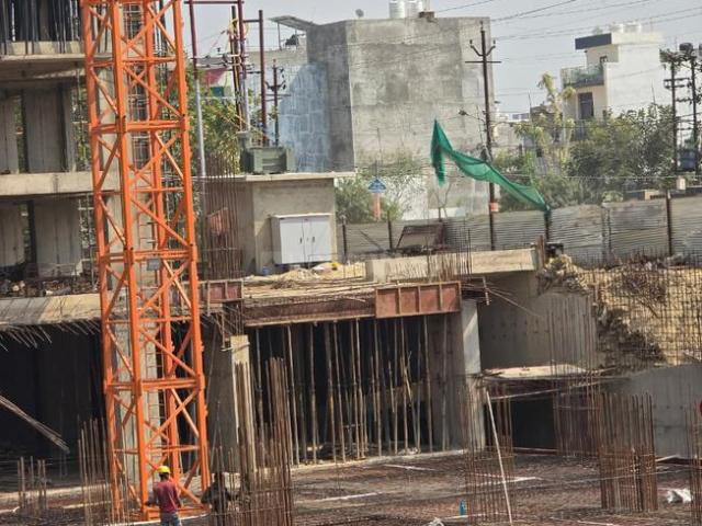 4 BHK Apartment in Vrindavan Yojana for resale Lucknow. The reference number is 19586351