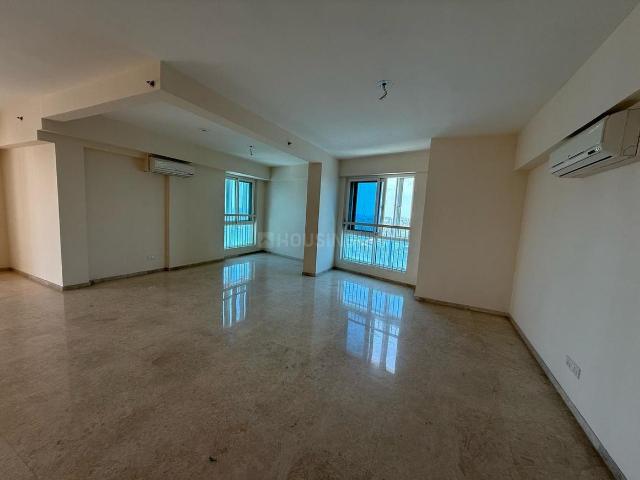 4 BHK Apartment in Vyttila for resale Kochi. The reference number is 19615292