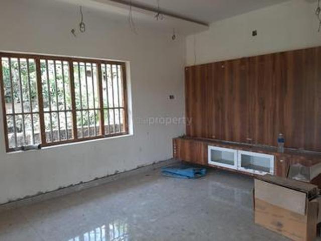 4 BHK | Builtup Area: 3000 Sq. Ft & Plot Area: 10 Cents for 1.35 Cr | House/villa in Kuttumukku, Thrissur | Facing: East | Posted by REAL WIN Properties Pvt Ltd IP6865 SKU 1