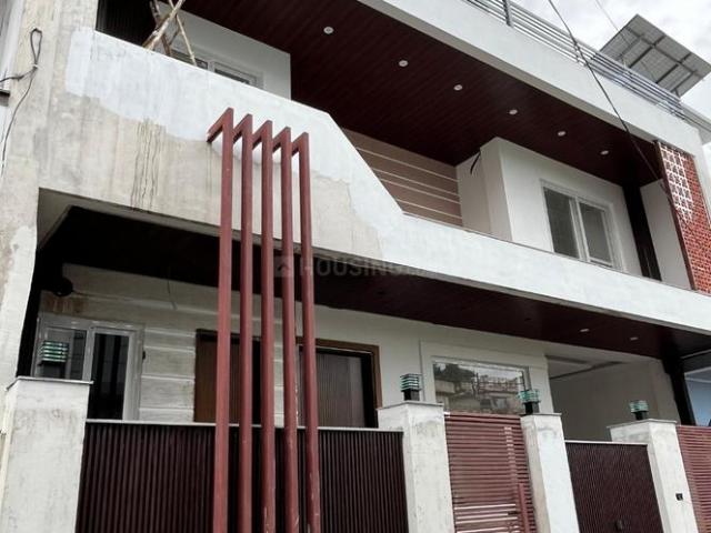 4 BHK Duplex in Canal Road for resale Dehradun. The reference number is 17786866
