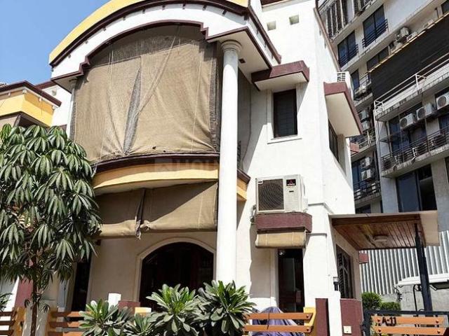 4 BHK Duplex in Amiyapur for resale Gandhinagar. The reference number is 20233769