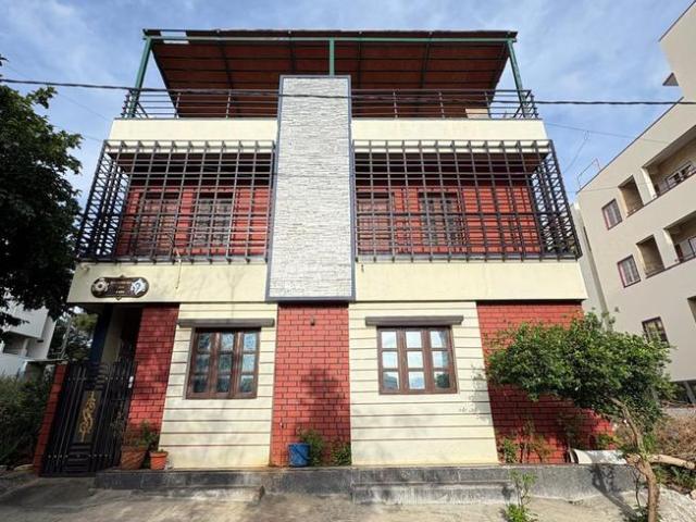 4 BHK Duplex in Andrahalli for resale Bangalore West. The reference number is 17808771