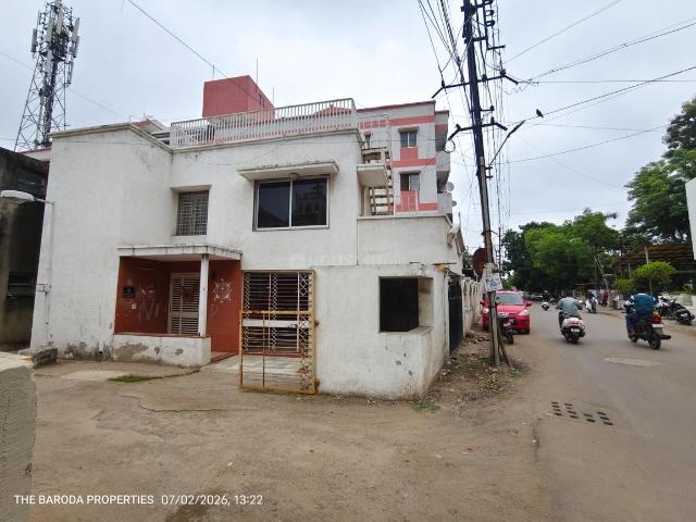 4 BHK Duplex in Gotri for rent Vadodara. The reference number is 20605080