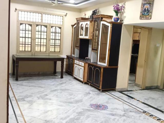 4 BHK Duplex in East Marredpally for rent Secunderabad. The reference number is 20781027