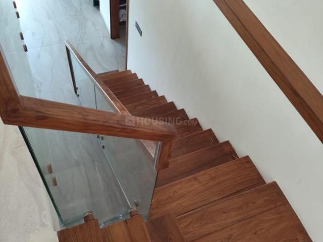4 BHK Duplex in Financial District for rent Hyderabad. The reference number is 20425148