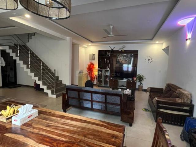 4 BHK Duplex in Frazer Town for resale Bangalore. The reference number is 17009717