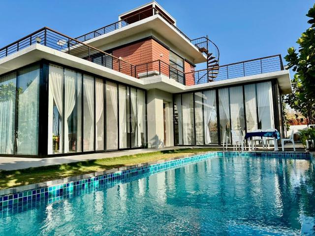 4 BHK Duplex in Karjat for resale Thane. The reference number is 19726979