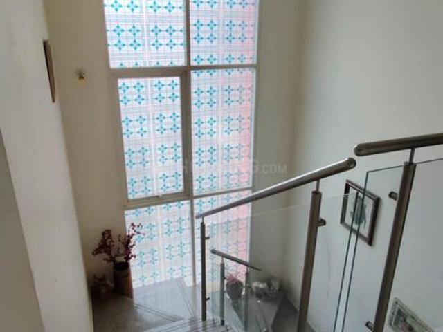 4 BHK Duplex in Kharadi for rent Pune. The reference number is 20861099