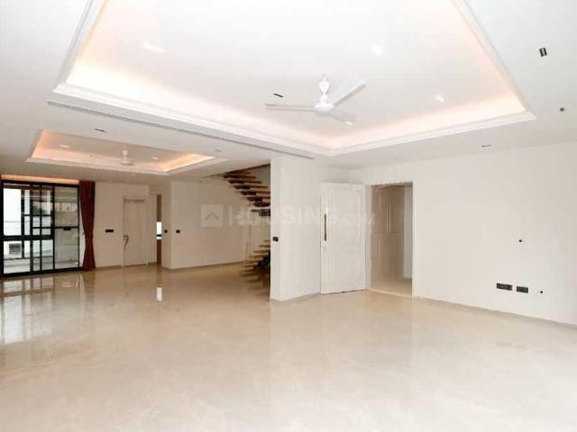 4 BHK Duplex in Halasuru for resale Bengaluru. The reference number is 20363219