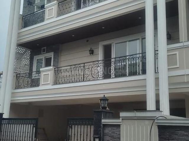 4 BHK Duplex in Jakhan for resale Dehradun. The reference number is 20723731