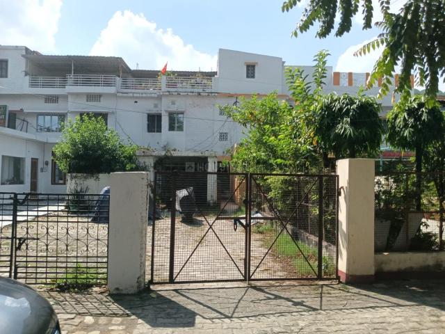 4 BHK Duplex in Mahanagar for resale Lucknow. The reference number is 20192160
