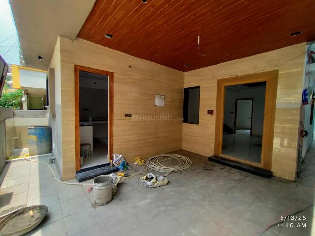 4 BHK Duplex in Sainikpuri for resale Hi Tension Road. The reference number is 17646354