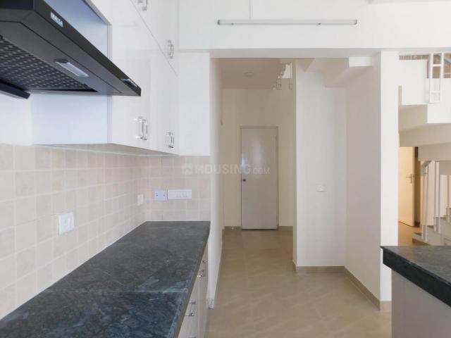 4 BHK Duplex in Sector 133 for rent Noida. The reference number is 19543557