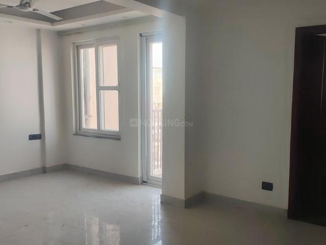 4 BHK Duplex in Sector 137 for rent Noida. The reference number is 19764345