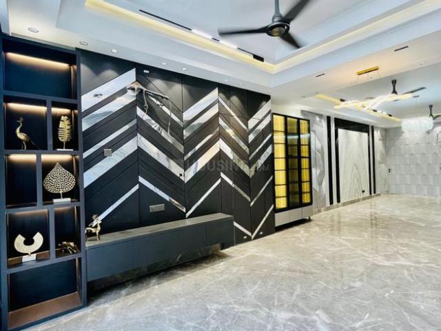 4 BHK Duplex in Sector 48 for resale Gurgaon. The reference number is 20346519