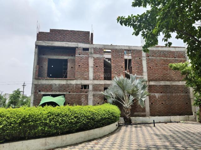 4 BHK Duplex in Sejbahar for resale Raipur. The reference number is 20674472