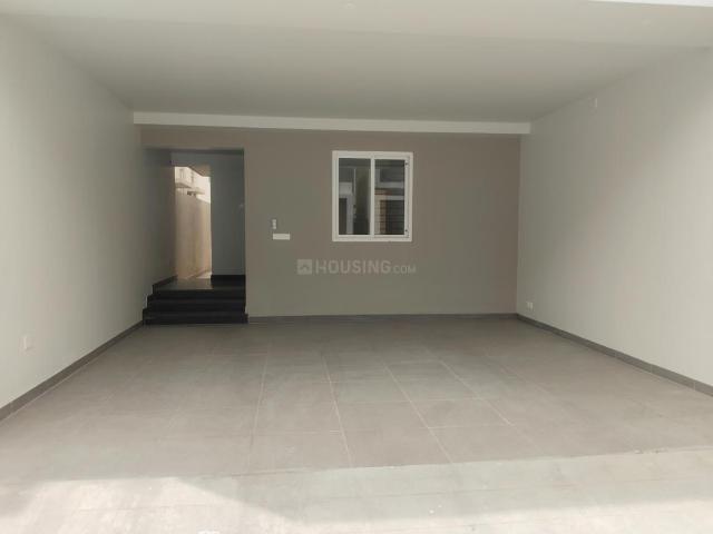 4 BHK Duplex in Peelamedu for resale Coimbatore. The reference number is 20822351