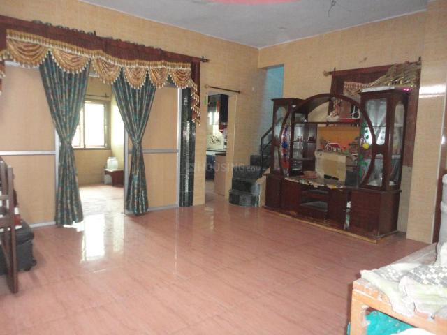 4 BHK Duplex in Triplicane for rent Chennai. The reference number is 17527132