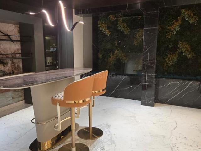 4 BHK Duplex in Vasant Vihar for resale New Delhi. The reference number is 20583888