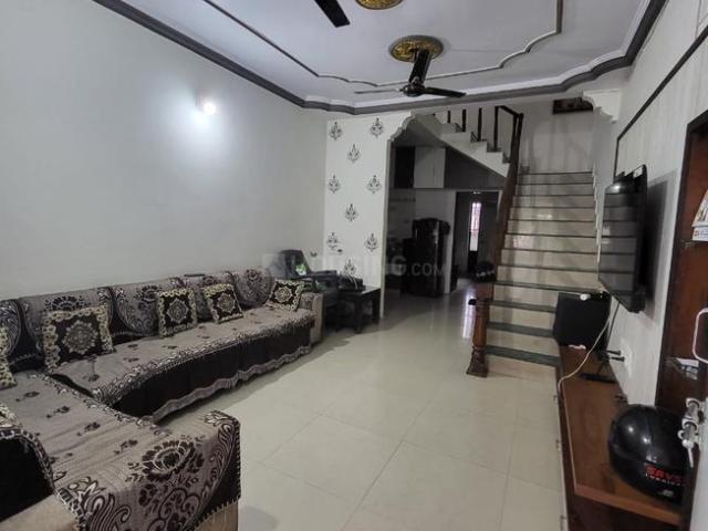 4 BHK Duplex in Vastral for resale Ahmedabad. The reference number is 20547531