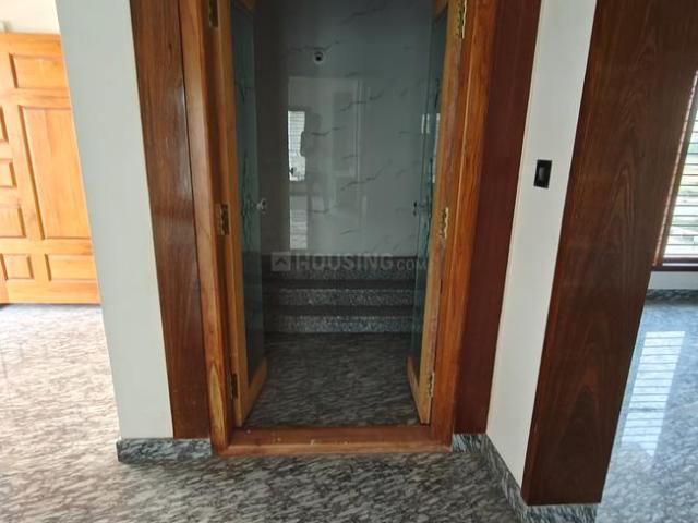 4 BHK Duplex in Vidyaranyapura for resale Bengaluru. The reference number is 18994066