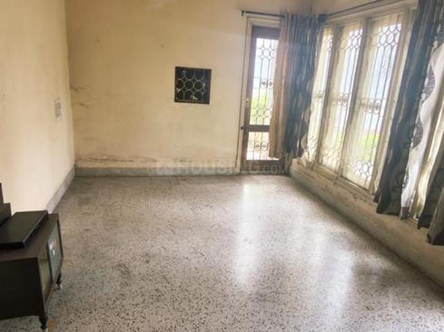 4 BHK Duplex in Vyapar Vihar for rent Bilaspur. The reference number is 20652478
