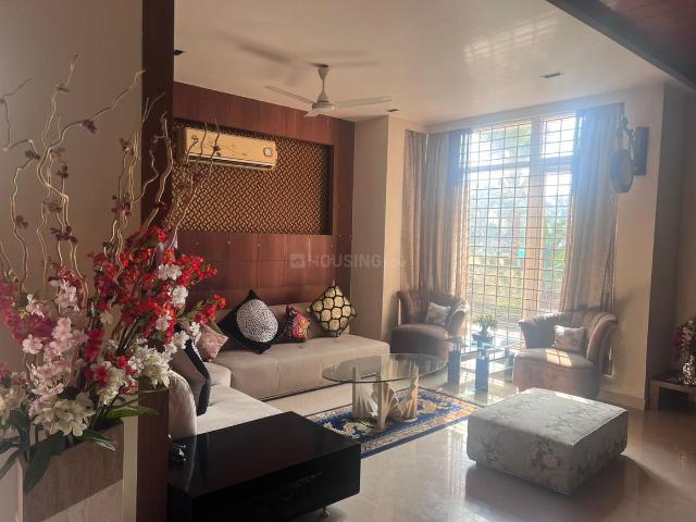 4 BHK Farm House in New Town for resale Kolkata. The reference number is 17232633
