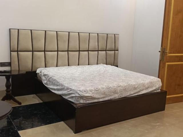 4 BHK Farm House in Vasant Kunj for rent New Delhi. The reference number is 20355388
