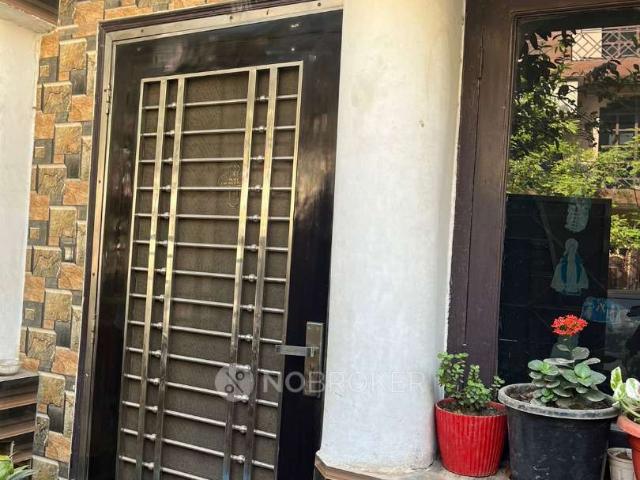 4 BHK Flat for Rent In Beta Ii