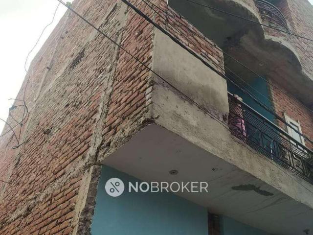 4+ BHK Flat For Sale In Mukandpur