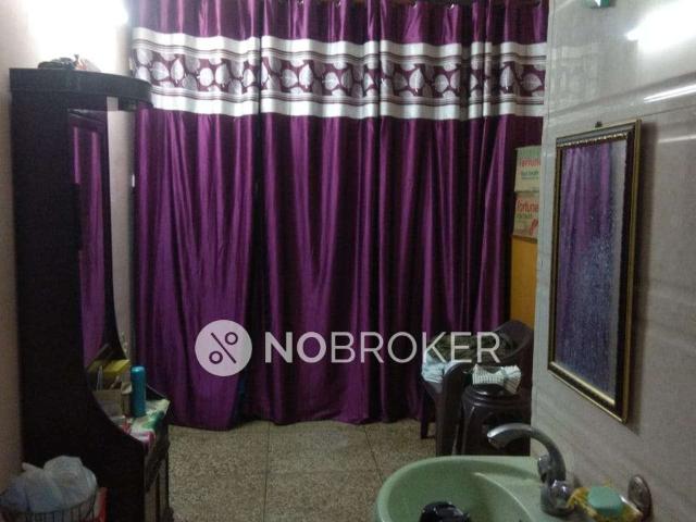 4 BHK Flat For Sale In Mukherjee Nagar