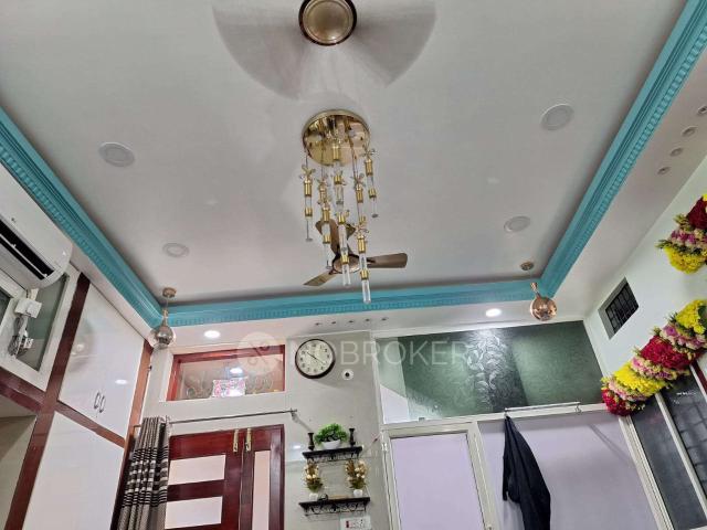 4+ BHK Flat For Sale In Borabanda