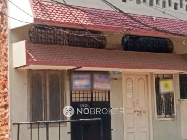4+ BHK Flat For Sale In Himayatnagar