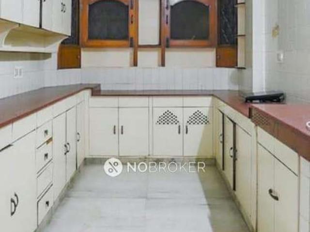 4 BHK Flat For Sale In Janakpuri